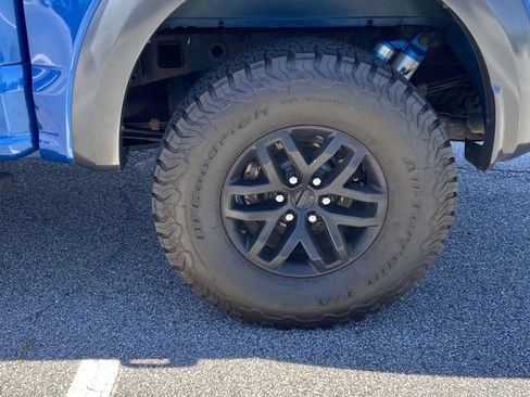 Used 2017 Ford F150 Raptor w/ Equipment Group 801A Mid AWD/4WD image 9