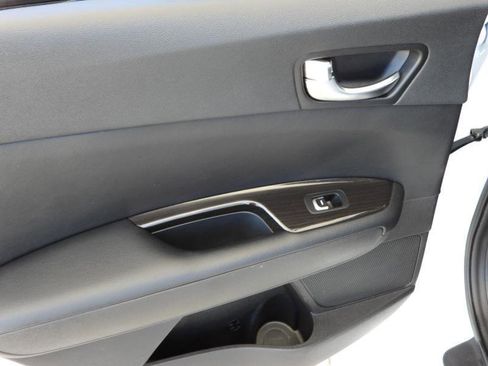 Used 2019 Kia Optima EX w/ EX Premium Package image 39