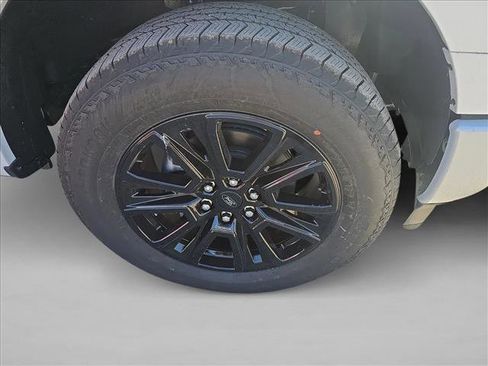 New 2025 Ford F150 Platinum w/ Equipment Group 702A High image 9