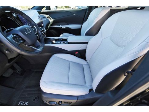 Used 2023 Lexus RX 350 Premium Plus image 11