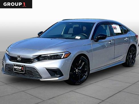 Used 2023 Honda Civic Sport image 1