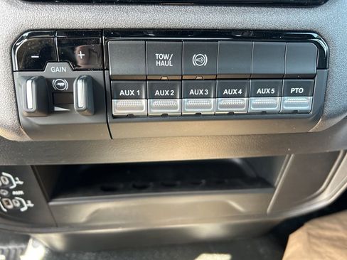 New 2026 RAM 5500 Tradesman image 19