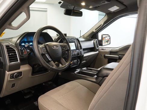 Used 2015 Ford F150 XLT w/ Equipment Group 302A Luxury AWD/4WD image 6