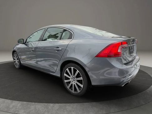 Used 2018 Volvo S60 T5 Inscription Platinum image 7