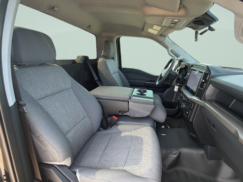Used 2025 Ford F150 XL AWD/4WD image 10