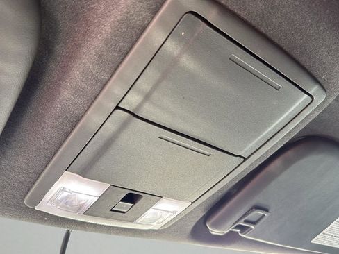 Used 2013 Ford F250 Lariat w/ Lariat Interior Pkg image 23