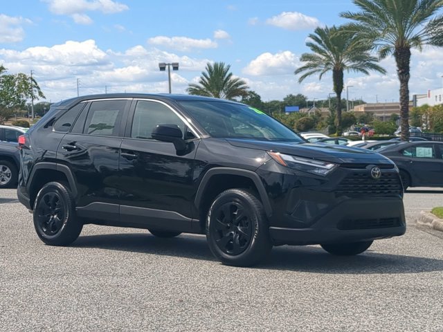 Certified 2024 Toyota RAV4 LE AWD/4WD image 2