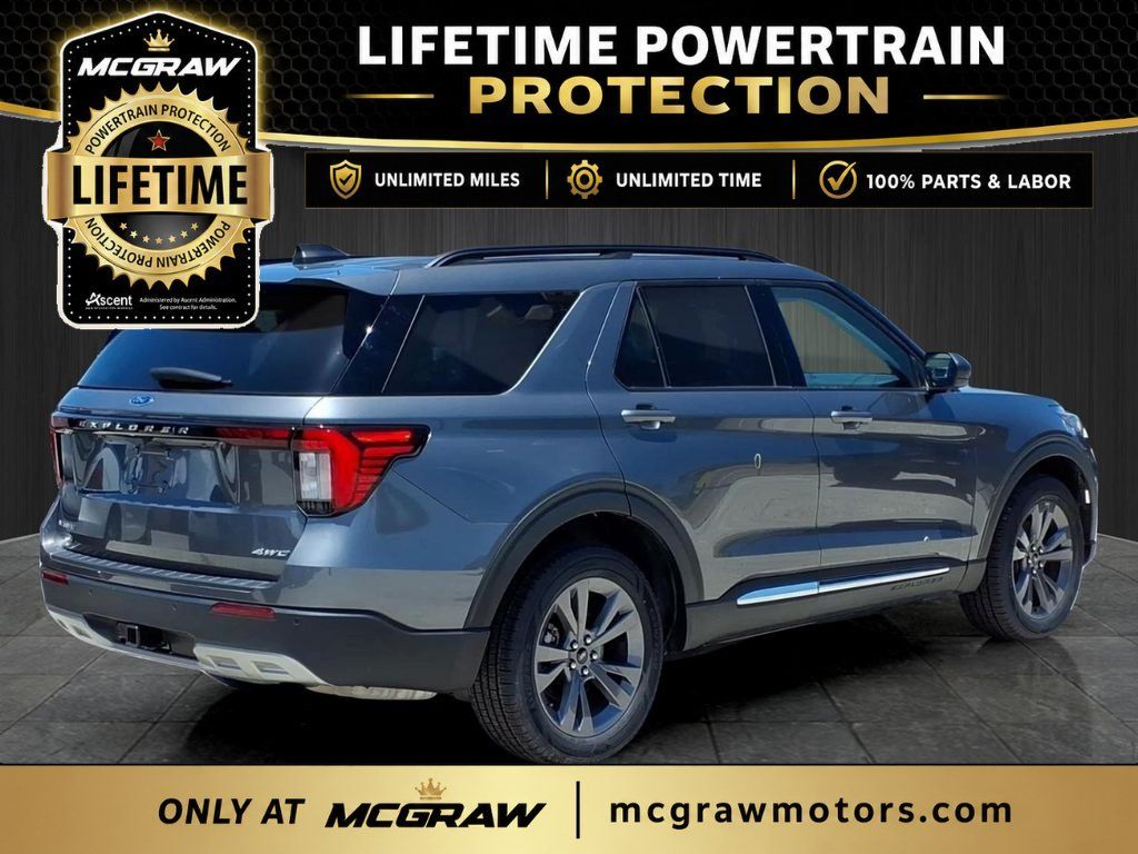 Certified 2025 Ford Explorer Active w/ Active Comfort Package AWD/4WD image 5
