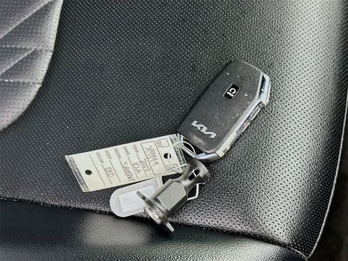 Used 2023 Kia Sportage X-Line image 34