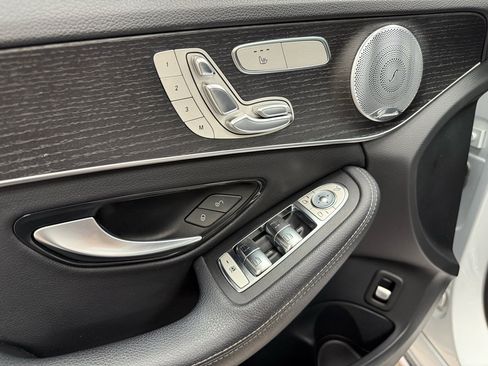 Used 2021 Mercedes-Benz C 300 4MATIC Sedan w/ Premium Package image 15