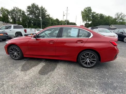 Used 2019 BMW 330i xDrive Sedan w/ Convenience Package AWD/4WD image 5