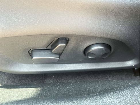 New 2025 Jeep Compass Latitude w/ Convenience Group image 27