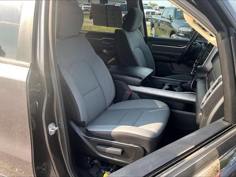 Used 2020 RAM 1500 Big Horn AWD/4WD image 7