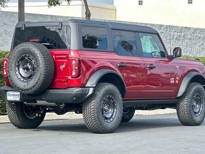 New 2025 Ford Bronco Badlands w/ Sasquatch Package