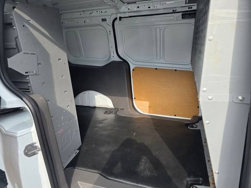 Used 2022 Ford Transit Connect XL FWD image 15