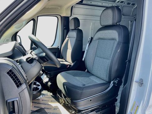New 2026 RAM ProMaster 2500 w/ Convenience Group FWD image 18