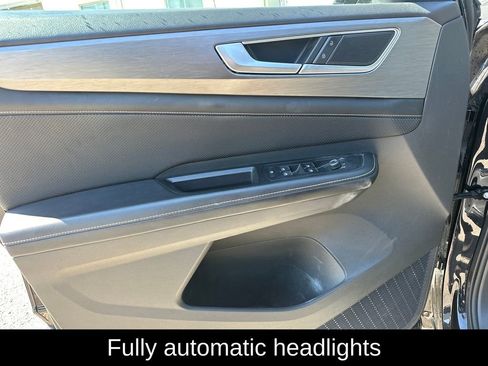 Used 2024 Volkswagen Atlas Cross Sport SE AWD/4WD image 10