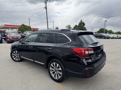 Used 2019 Subaru Outback 2.5i Touring w/ Popular Package #3A AWD/4WD image 5