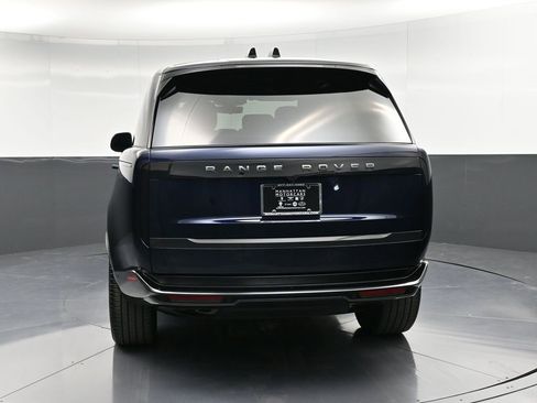 Used 2023 Land Rover Range Rover SE image 7