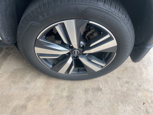 Used 2023 Nissan Rogue SL w/ SL Premium Package FWD image 33