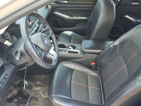 Used 2019 Nissan Altima 2.5 SR FWD image 5