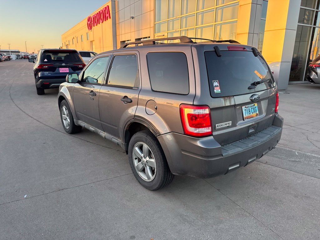 Used 2011 Ford Escape XLT w/ 202A Rapid Spec Order Code AWD/4WD image 3