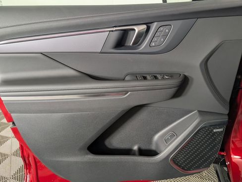 New 2026 Buick Enclave Sport Touring w/ Super Cruise Package image 15