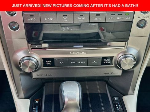 Used 2021 Lexus GX 460 Premium w/ Premium Package AWD/4WD image 17