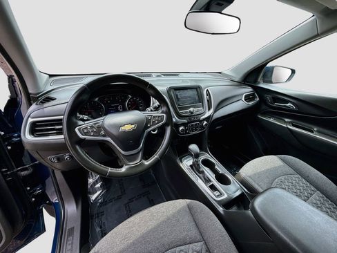 Used 2023 Chevrolet Equinox LT FWD image 9