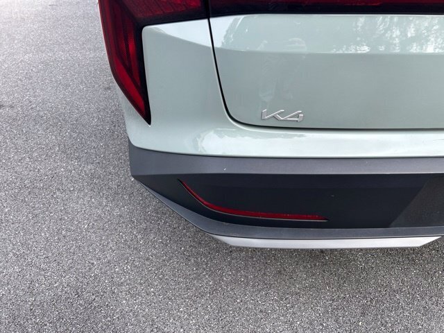 Used 2025 Kia K4 FWD image 5