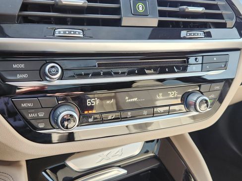 Used 2019 BMW X4 xDrive30i w/ M Sport Package 2 image 25