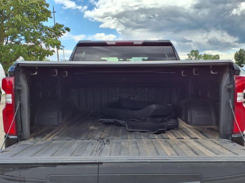 Used 2021 Chevrolet Silverado 1500 RST image 10