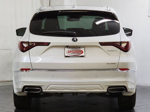 Certified 2026 Acura MDX SH-AWD w/ Advance Package image 6