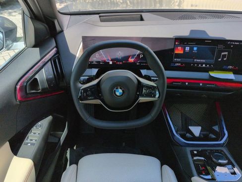 New 2025 BMW X3 xDrive30 w/ Premium Package AWD/4WD image 16