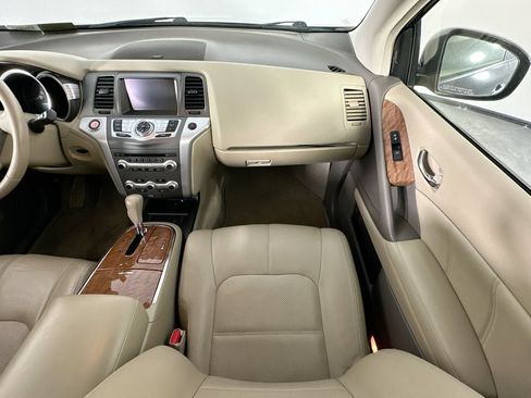 Used 2014 Nissan Murano LE w/ Platinum Edition Package AWD/4WD image 11