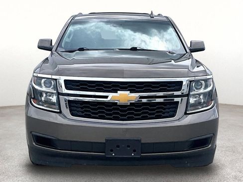 Used 2016 Chevrolet Suburban LS w/ Enhanced Driver Alert Package RWD image 3