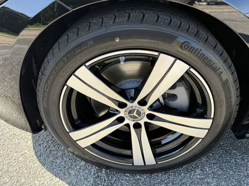 New 2025 Mercedes-Benz C 300 Sedan image 9