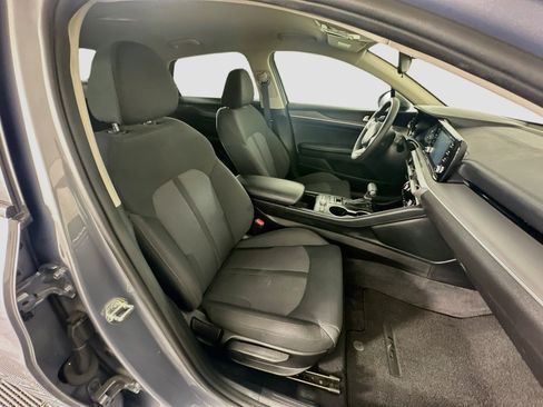 Used 2023 Kia K5 LXS FWD image 31