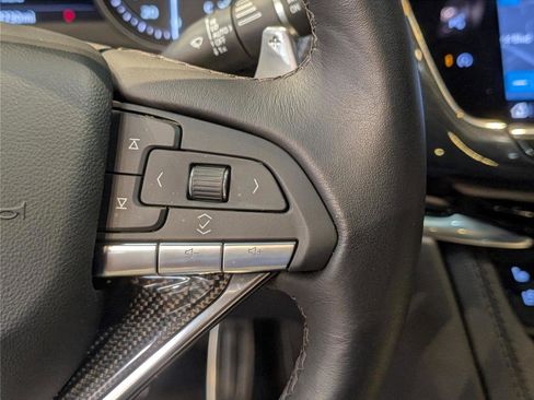 Used 2024 Cadillac XT6 Sport w/ Technology Package image 27