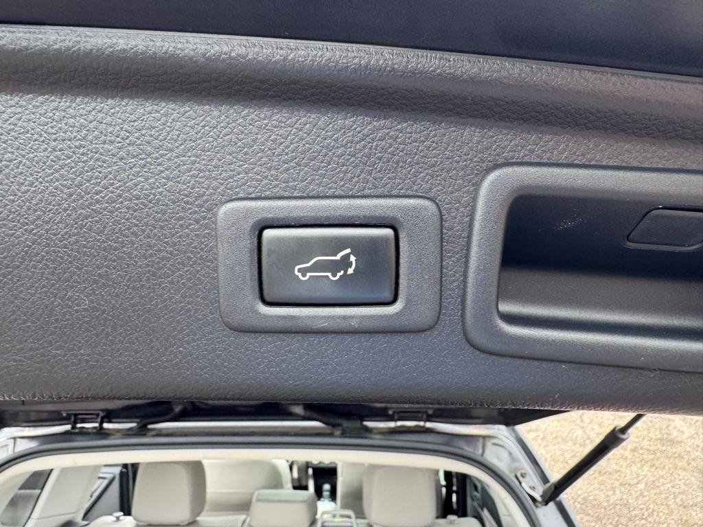 Used 2014 Subaru Forester 2.5i Limited AWD/4WD image 22