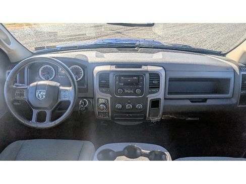 Used 2016 RAM 1500 Express AWD/4WD image 28
