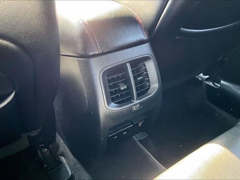 Used 2019 Jeep Cherokee Trailhawk w/ Comfort/Convenience Group image 34