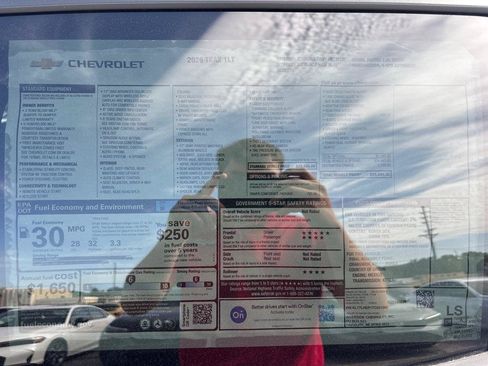 Used 2026 Chevrolet Trax LT w/ Driver Confidence Package FWD image 20