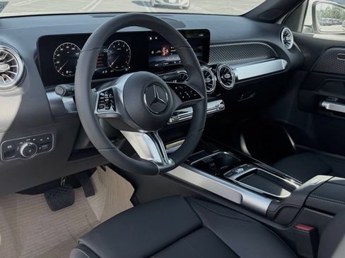 New 2026 Mercedes-Benz GLB 250 image 29