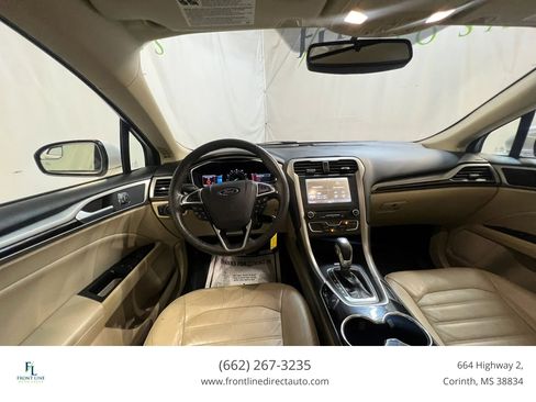 Used 2016 Ford Fusion SE w/ Equipment Group 202A FWD image 14
