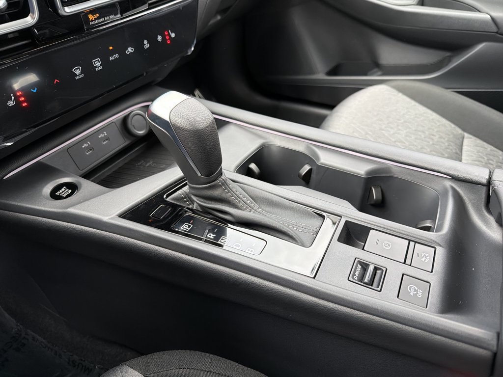 Certified 2026 Nissan Sentra SV w/ SV Convenience Package FWD image 27