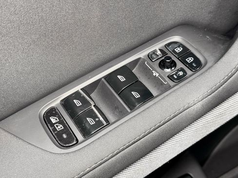 Used 2023 Polestar Polestar 2 w/ Pilot Pack AWD/4WD image 7