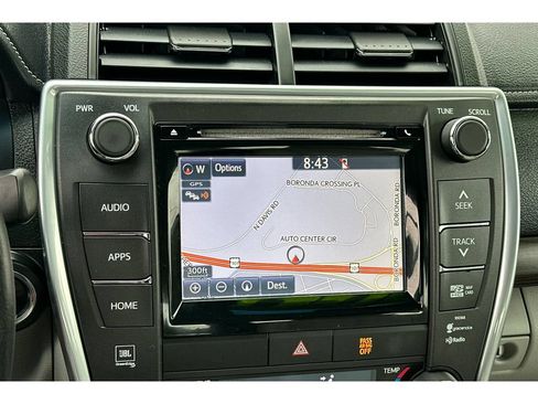 Used 2015 Toyota Camry XLE w/ Advanced Technology Package FWD image 21