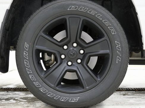 Used 2023 RAM 1500 Big Horn image 8