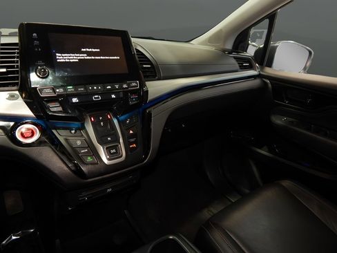 Used 2022 Honda Odyssey Touring image 27
